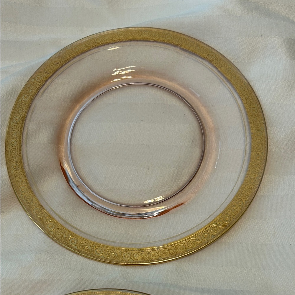 Vgt Tiffin Franciscan 8 inch clear pink salad plates. Set of 4. - Picture 2 of 6